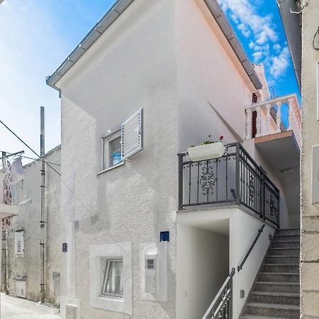 Apartments By The Sea Baska Voda, Makarska - 17570 Ngoại thất bức ảnh