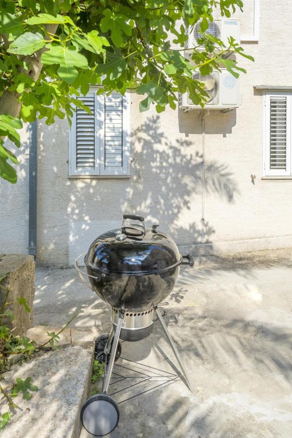 Apartments By The Sea Baska Voda, Makarska - 17570 Ngoại thất bức ảnh