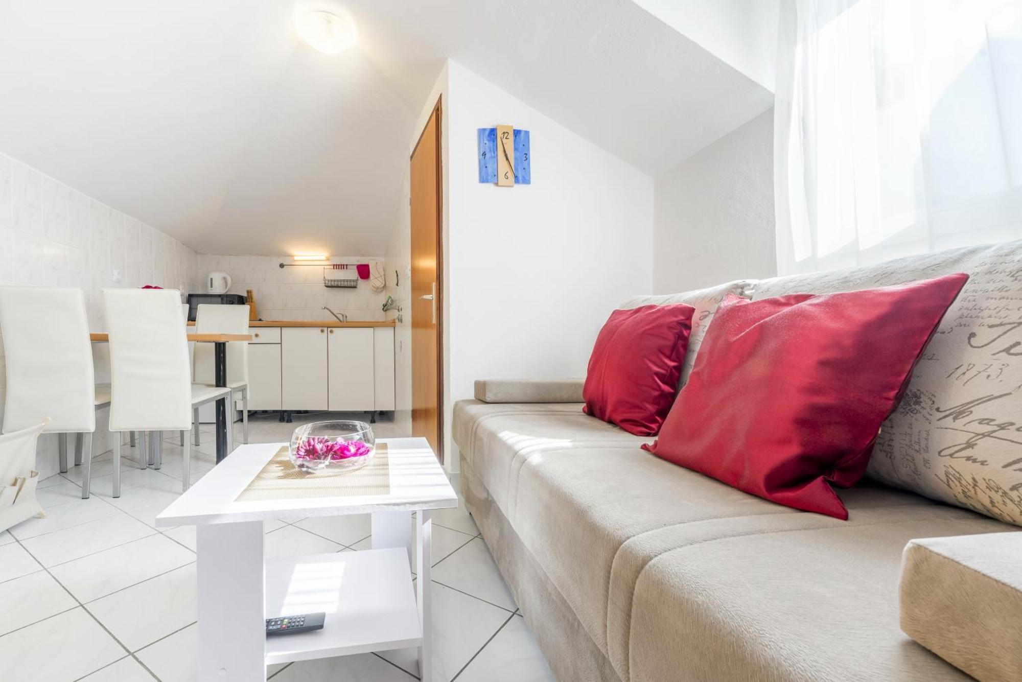 Apartments By The Sea Baska Voda, Makarska - 17570 Phòng bức ảnh